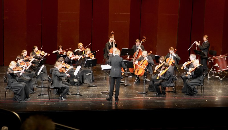Vitale und klangsinnliche Werkdeutungen des Tallinn Chamber Orchestra unter der Leitung von Risto Joost belebten den Konzertabend.
