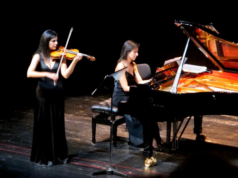 Das italienische Geschwisterpaar Gazzana mit Natascia (Violine) und Raffaella (Klavier) bot zum Saisonauftakt von Dornbirn Klassik eine gekonnte Mischung aus Romantik und Neuem.