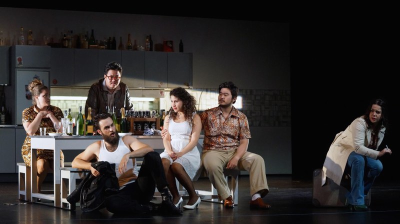 Ein junges internationales Ensemble hat sich heuer zum zweiten Mal im Opernstudio der Festspiele für eine vor allem hörenswerte Produktion zusammengefunden, Mozarts „Don Giovanni“.