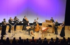 Das „Concerto Stella Matutina“ begeisterte in kleiner Besetzung mit Kirchen- und Kammersonaten zum „beten und tafeln“ von Heinrich Ignaz Franz Biber.