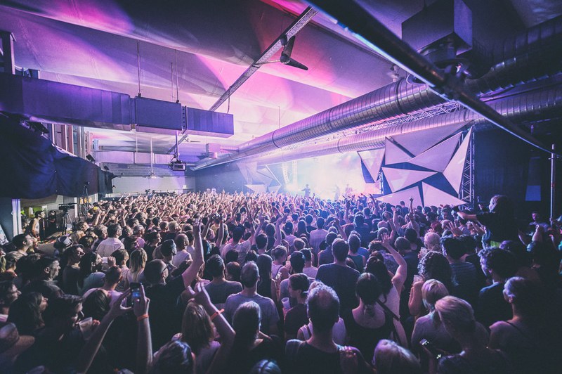 Aufbruch ins poolbar-Festival 2016 (Fotos: Matthias Rhomberg)