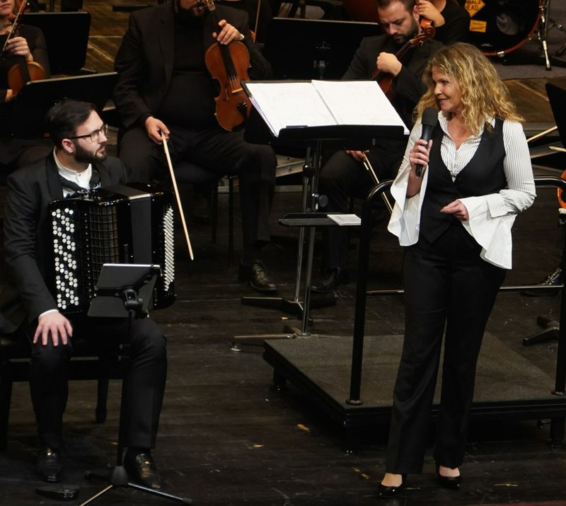 Die aus Vorarlberg stammende Komponistin Johanna Doderer und der Akkordeonist Nikola Djoric haben schon öfters zusammen gearbeitet. In Dornbirn wurde das aussagekräftige Werk "Ozean" erstmals gespielt.