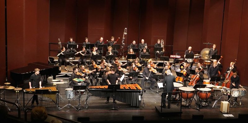 Das Tiroler Kammerorchester Innstrumenti unter der Leitung von Gerhard Sammer bescherte den Abonnementbesucherinnen und -besuchern bei Dornbirn Klassik einen inspirierenden Abend mit herausragenden Solisten und vielgestaltigen Werkdeutungen.