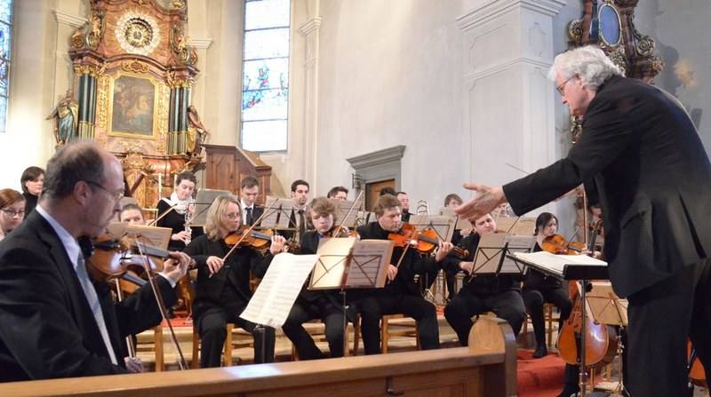 Das "Collegium Instrumentale" unter der Leitung von Guntram Simma musizierte konzentriert und mit Sinn für das Wesentliche