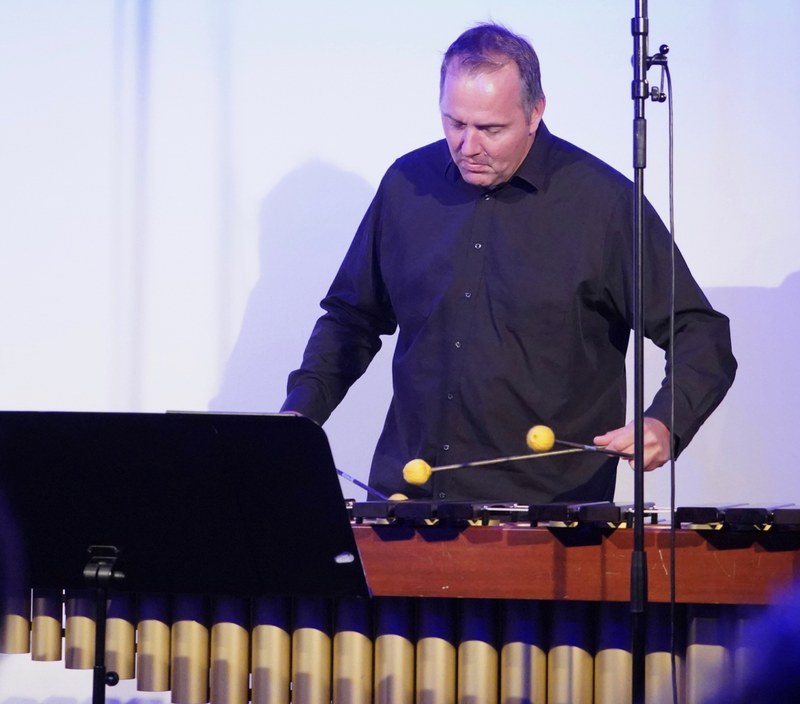 "Est! Est! Est" von Wolfgang Lindner stellte Christian Hartmann an der Marimba eindrücklich dar.