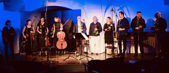 Die erste Ausgabe des Schallwende Festivals am Saumarkttheater in Feldkirch war ein Erfolg, über den sich alle Mitwirkenden und insbesondere die Initiatoren Dietmar Kirchner und Wolfgang Lindner freuten.