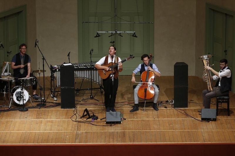 Bryan Benner und die "Erlkings" transferierten Schubertlieder in die Popmusik und ernteten damit bei der Schubertiade Hohenems stürmischen Applaus. (Foto: Schubertiade)