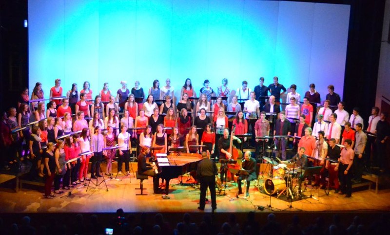 Groove und Drive mit Martin Völlingers "Latin Jazz Mass" und Band.