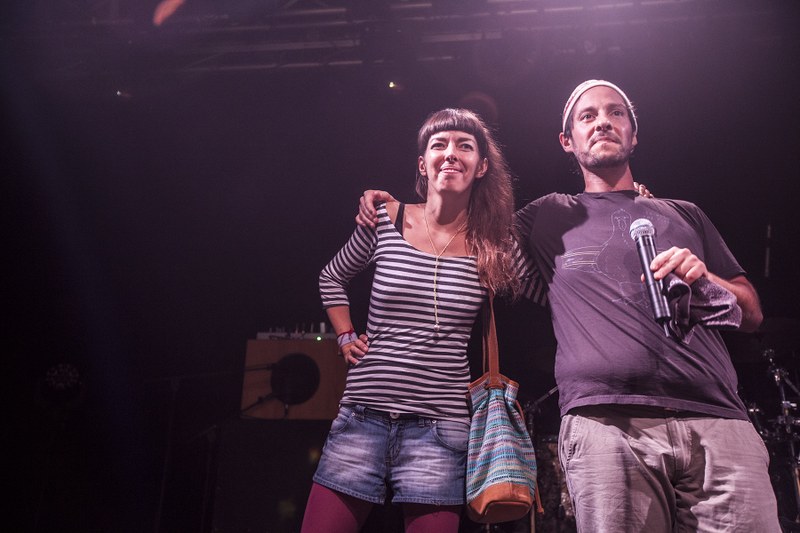 Man konnte die Band ersteigern, der Erlös kommt Chay-Ya zugute (Foto: peteionian)