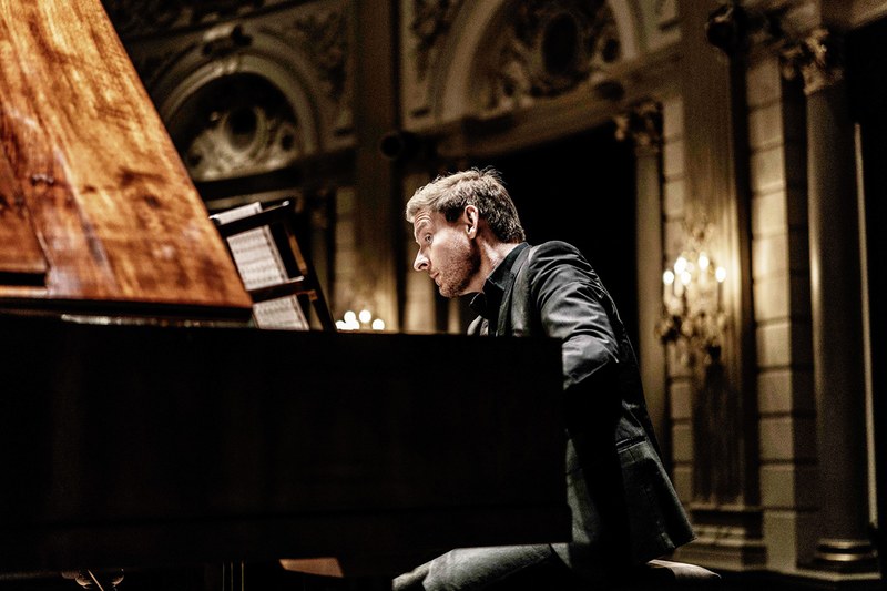 Kristian Bezuidenhout bringt das Hammerklavier zu neuem Leben