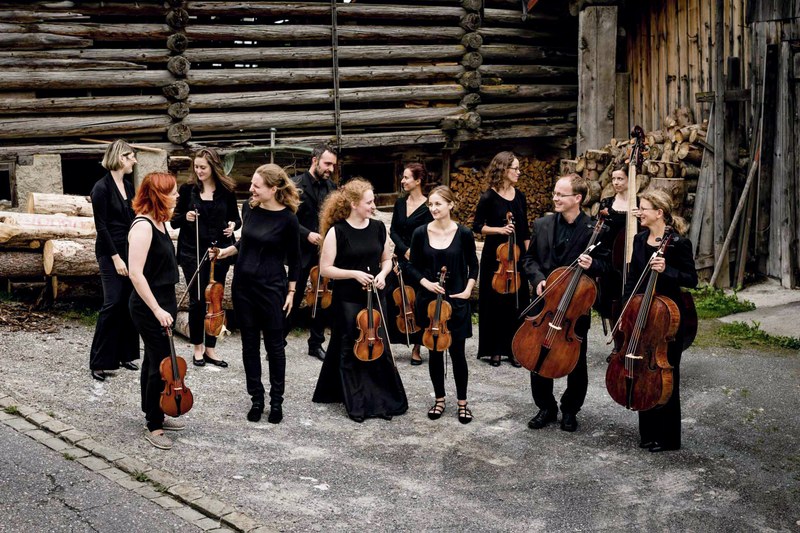 Begleitet wurden sie vom Bündner Orchester "Le Phénix".