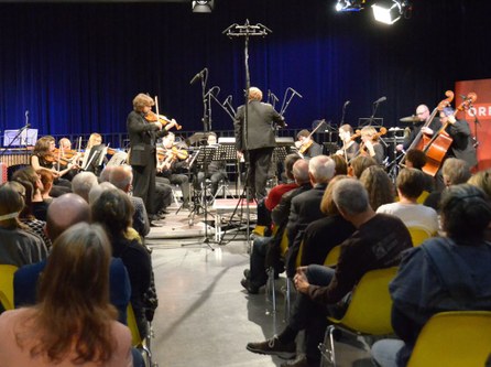 Sieben Uraufführungen in großen und kleinen Besetzungen waren beim diesjährigen Festival "Texte und Töne" im ORF Funkhaus zu erleben. Unter anderem musizierte das Symphonieorchester Vorarlberg unter der Leitung von Scott Voyles
