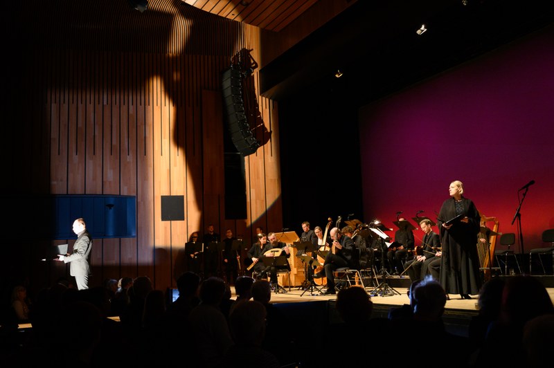 Das Concerto Stella Matutina unter der Leitung von Thomas Platzgummer sowie Tanja Vogrin, Julia Böhme, Jabok Pilgram, Roman Melish und Jaromir Nosek boten eine eindrückliche Werkdeutung. (Fotos: Matthias Rhomberg)