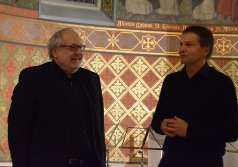 Zwei Freunde, die sich verstehen. Der Komponist Richard Dünser widmete Martin Schelling die "Canti Notturni", die bei der Uraufführung viel Zustimmung erhielten.