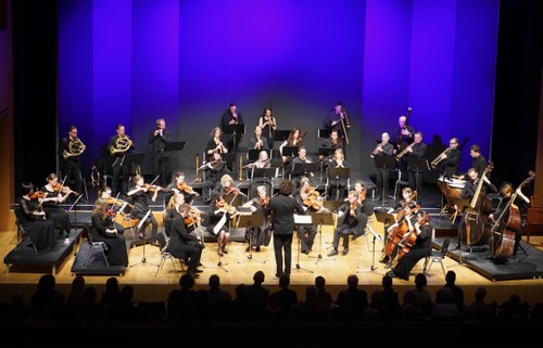 Unter der Leitung von Thomas Platzgummer spielte das Concerto Stella Matutina in der Kulturbühne AmBach leidenschaftlich und energiegeladen.