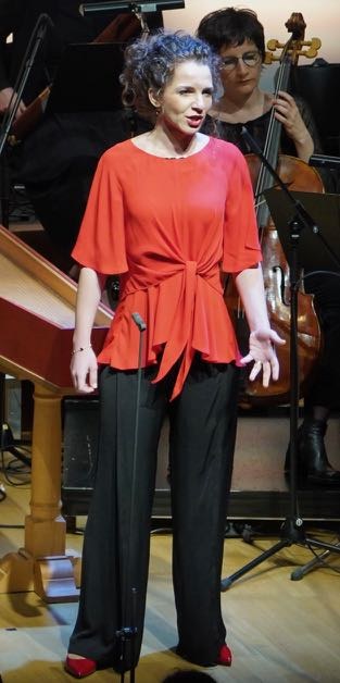 Beim ersten Abonnementkonzert des Concerto Stella Matutina in der Kulturbühne AmBach hatte die Mezzosopranistin Svetlina Stoyanova die Sympathien sofort auf ihrer Seite.