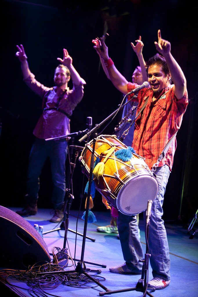 Bhangra Funk & Dhol'n'Brass – amerikanisch-indische Weltmusikfusion