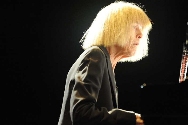 Die Bandleaderin Carla Bley, Jahrgang 1938
