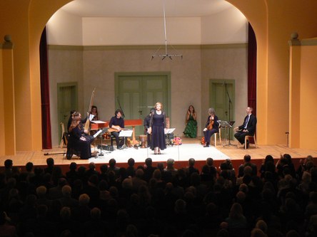 Gründungsort und heute zweiter Schauplatz der Schubertiade ist Hohenems mit dem Markus-Sittikus-Saal, vor zehn Jahren als Konzertsaal adaptiert.
