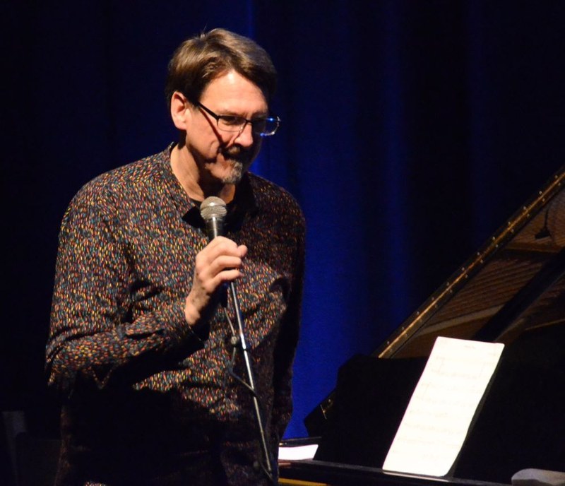 Sympathisch, humorvoll und geistreich - Peter Madsen hat in den vergangenen zehn Jahren in der Vorarlberger Musikszene bewundernswert viel bewegt.
