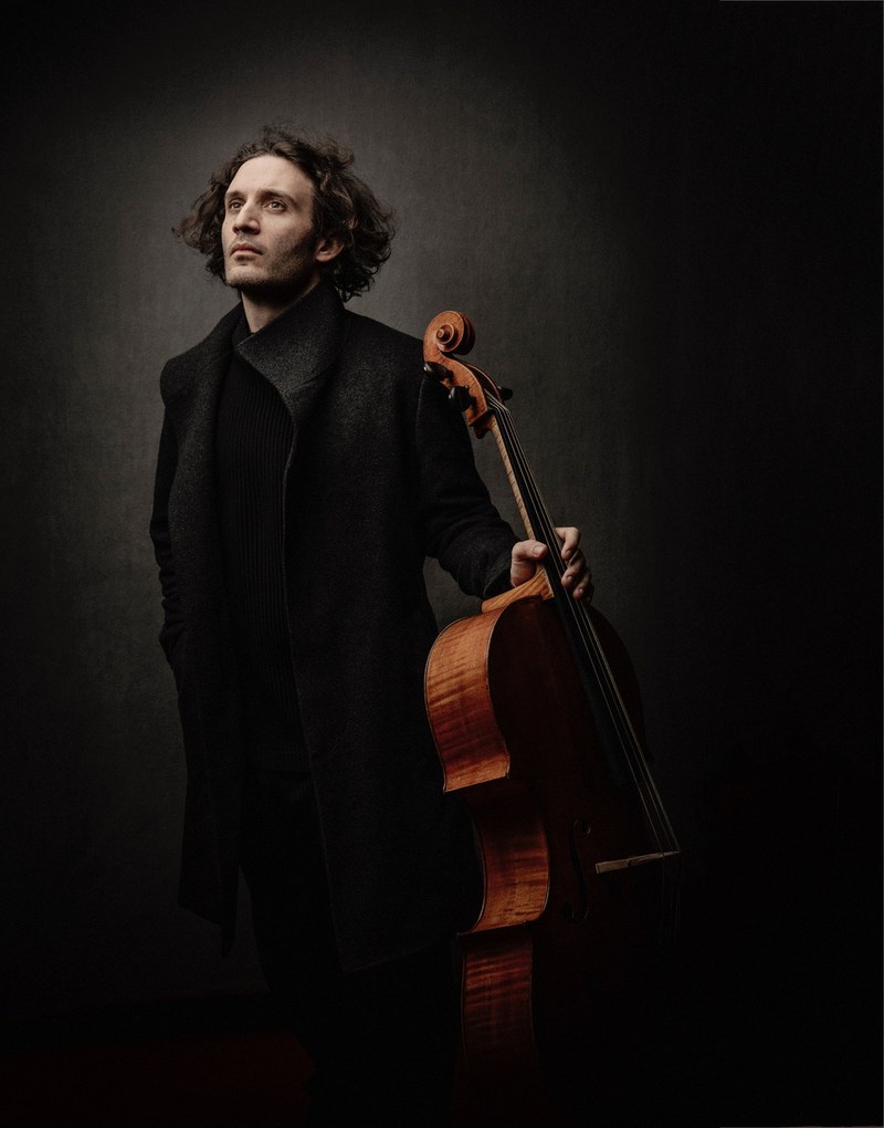 Nicolas Altstaedt ist Cellist, Dirigent, Künstlerischer Leiter des Kammermusikfestes Lockenhaus und der Haydn Philharmonie Eisenstadt  (Foto: Marco Borggreve)