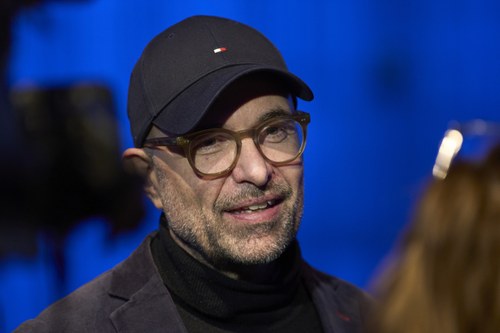 Philipp Stölzl hat bereits 2019 mit seiner Rigoletto-Inszenierung für Furore gesorgt. Nun wird er C.M. von Webers „Freischütz“ auf die Seebühne bringen. (Foto: Anja Köhler)