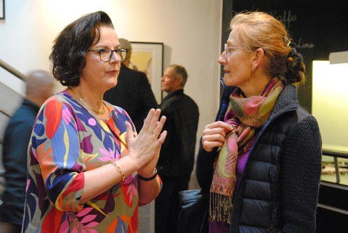 Saumarkt - Künstlerin Gabi Jörger im Gespräch. (Foto: Sabine Benzer)