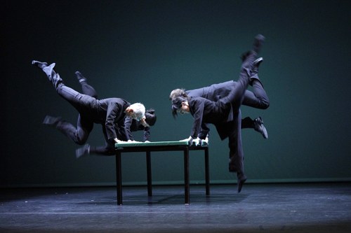 Eine Szene aus Kurt Joos' „Der grüne Tisch"