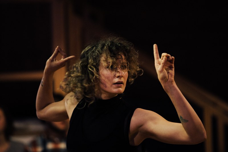 Natalie Fend verantwortet bei "Mozart in the Wind" Tanz und Choreografie (© Theresa Pewal)