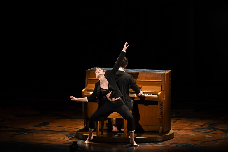 Philippe Decouflé arbeitet mit lauter Multitalenten ... (© Udo Mittelberger)