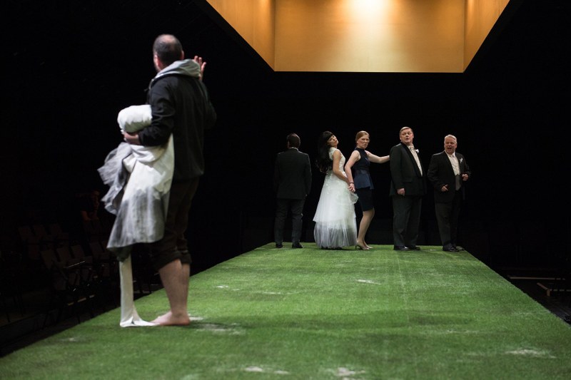 Schauspielhaus Salzburg: „Jedermann (stirbt)" von Ferdinand Schmalz (alle Fotos: © Chris Rogl)