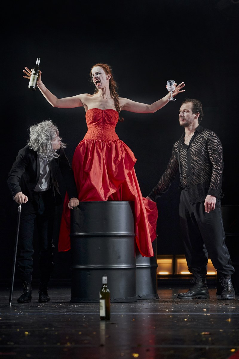Ein Erlebnis: Luzian Hirzel, Lisa Hofer, Felix Defèr