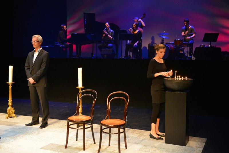Kerzen für den Vater, den Freund, für Nonna ...  Fotos: Gerhard Kresser