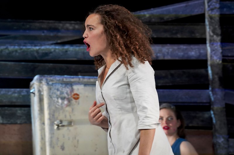 Großartig: Rahel Jankowski als Sara