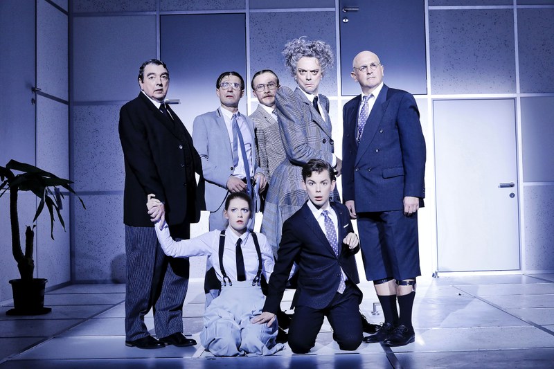 Beeindruckendes Ensemble: Bernhard Leute, Daniel F. Kamen, Bo-Phyllis Strube, David Kopp, Martin Brachvogel, Luzian Hirzel, Fritz Egger