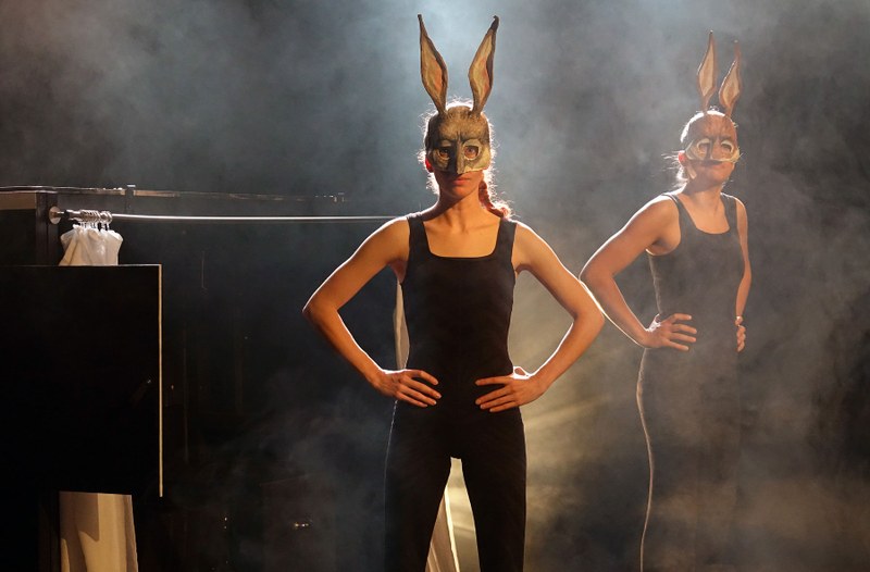 (© Gerhard Kresser, Theater KOSMOS)