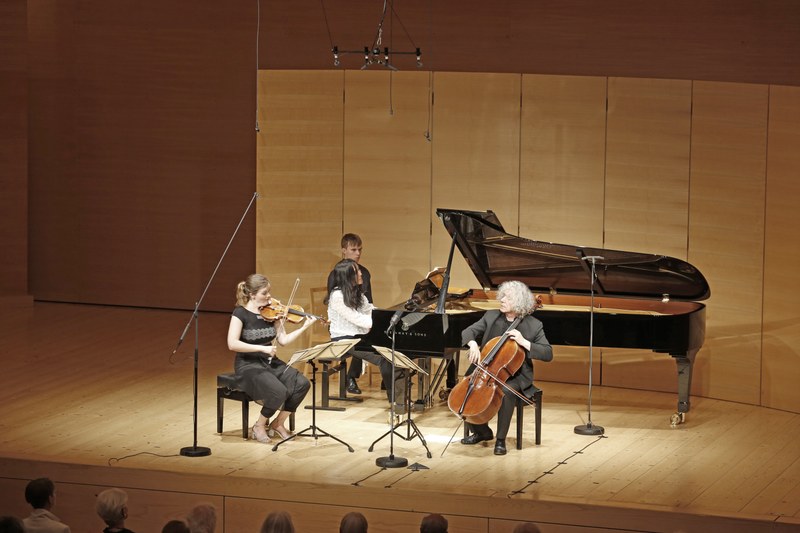 Veronika Eberle, Connie Shih und Steven Isserlis begeisterten das Schubertiade-Publikum. (Foto: Schubertiade)